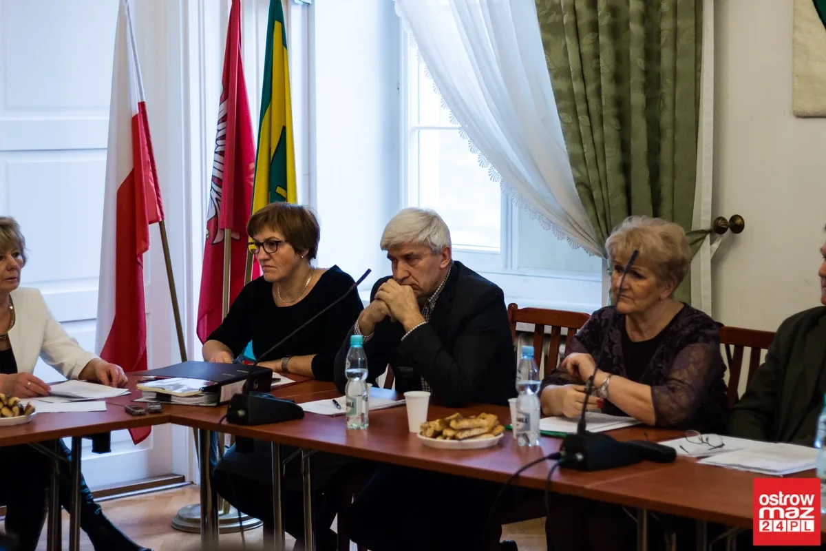 Czystość wody tematem rozmów na sesji rady miasta (zdjęcia, wideo)
