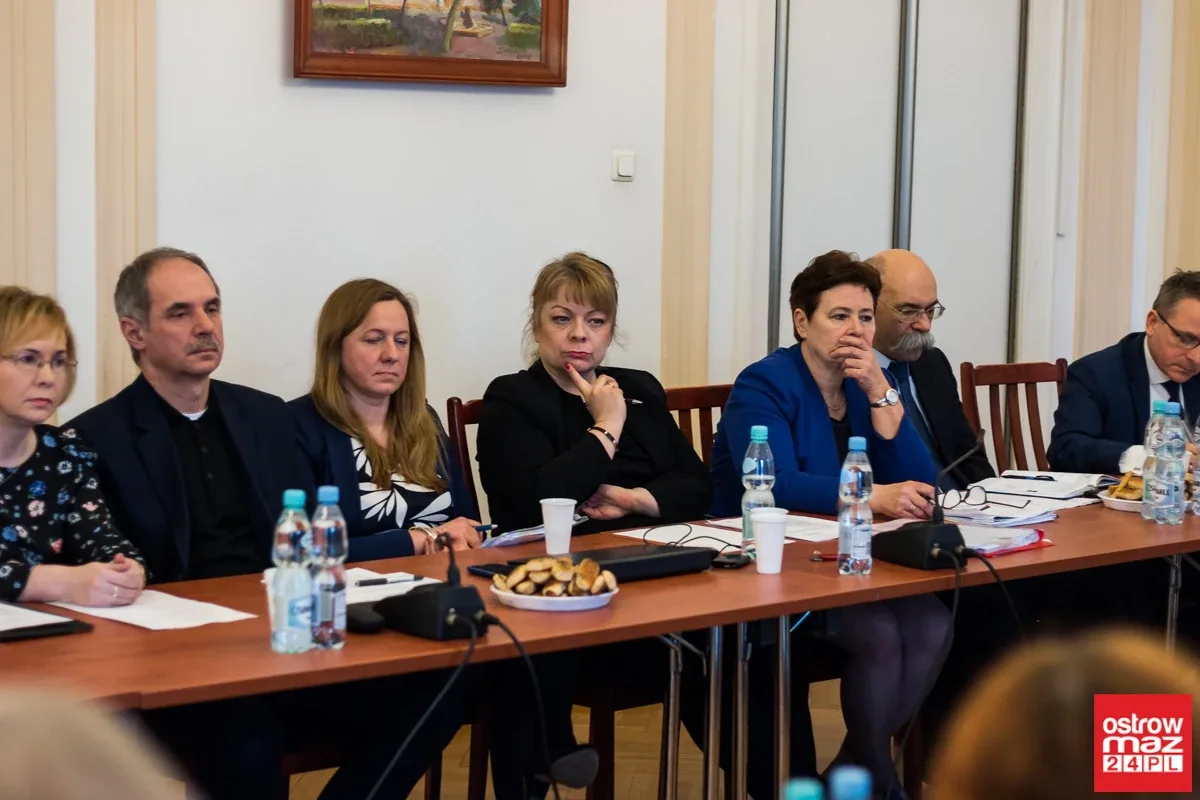 Czystość wody tematem rozmów na sesji rady miasta (zdjęcia, wideo)