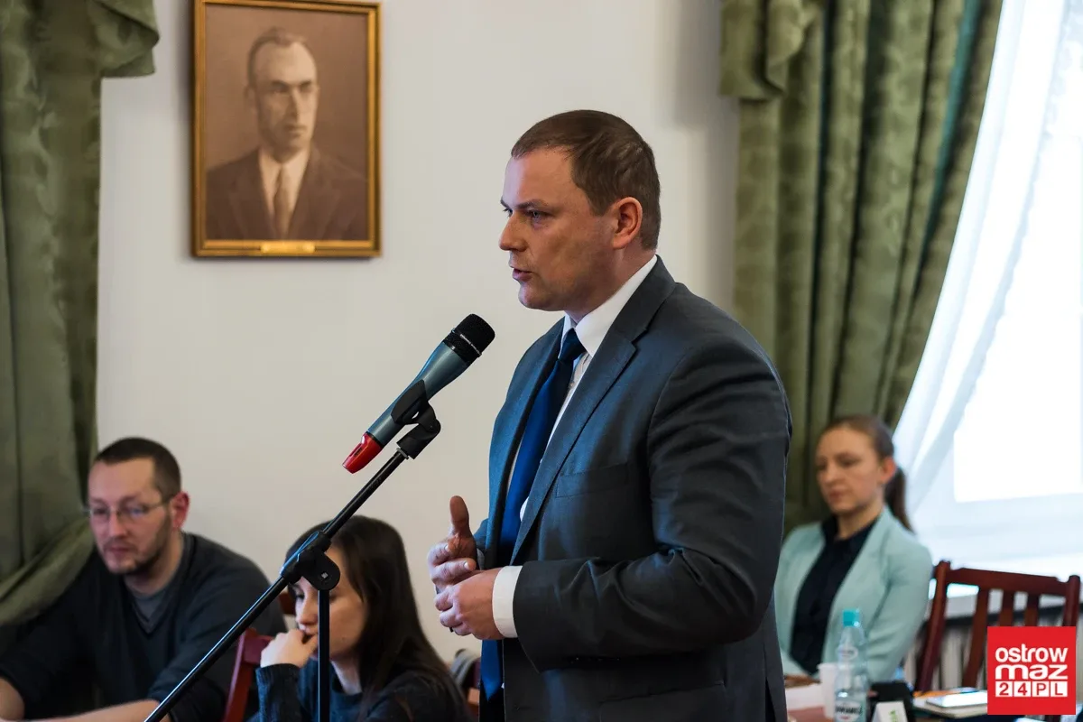 Czystość wody tematem rozmów na sesji rady miasta (zdjęcia, wideo)