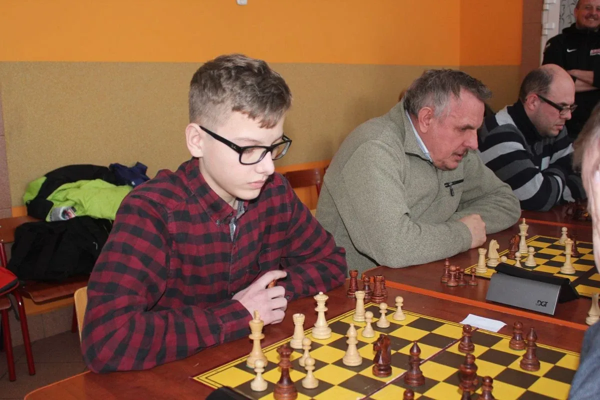 Szachowy sukces Kacpra Rydla (zdjęcia, wideo)