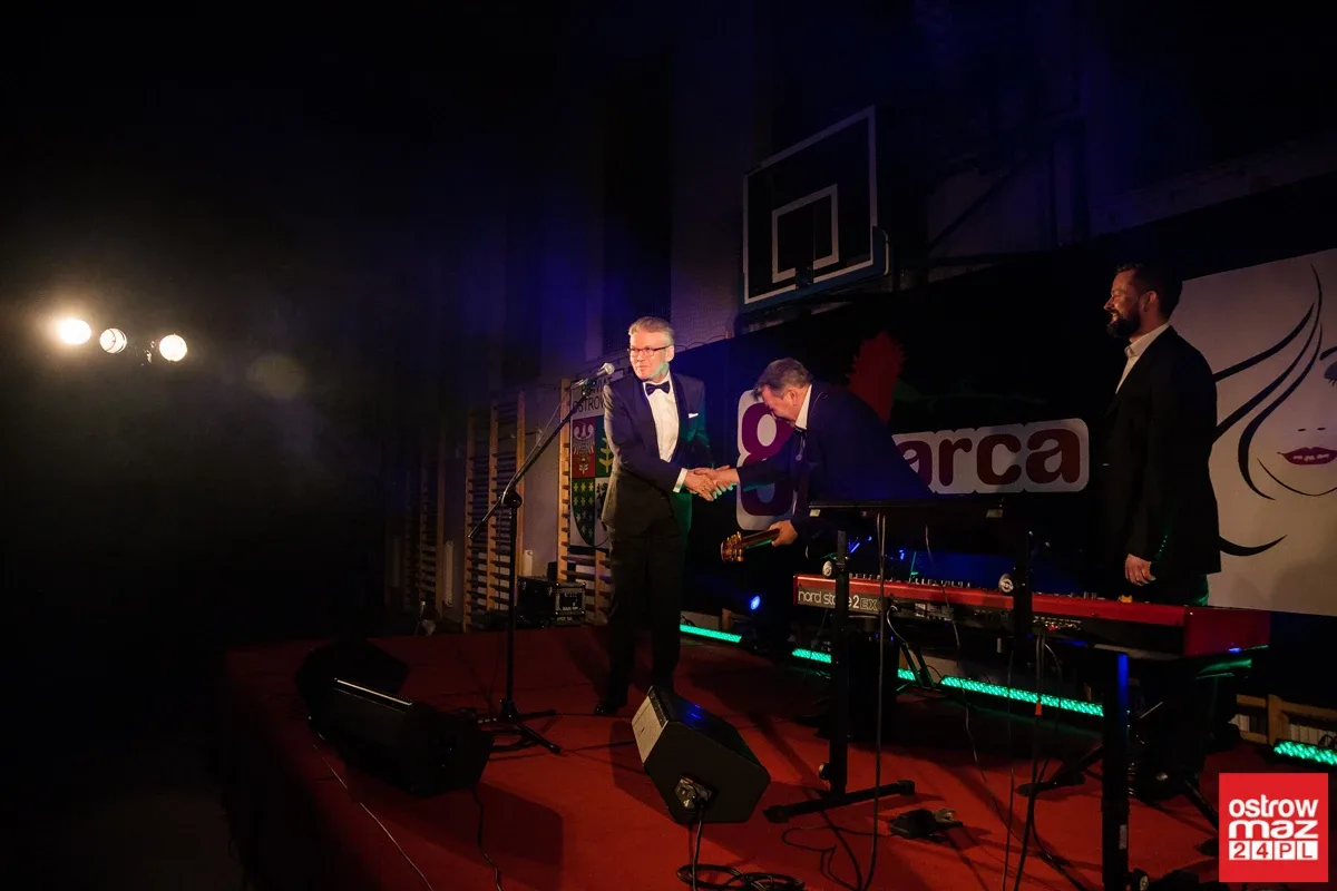 Andrzej Rybiński dla ostrowskich kobiet (zdjęcia, wideo)
