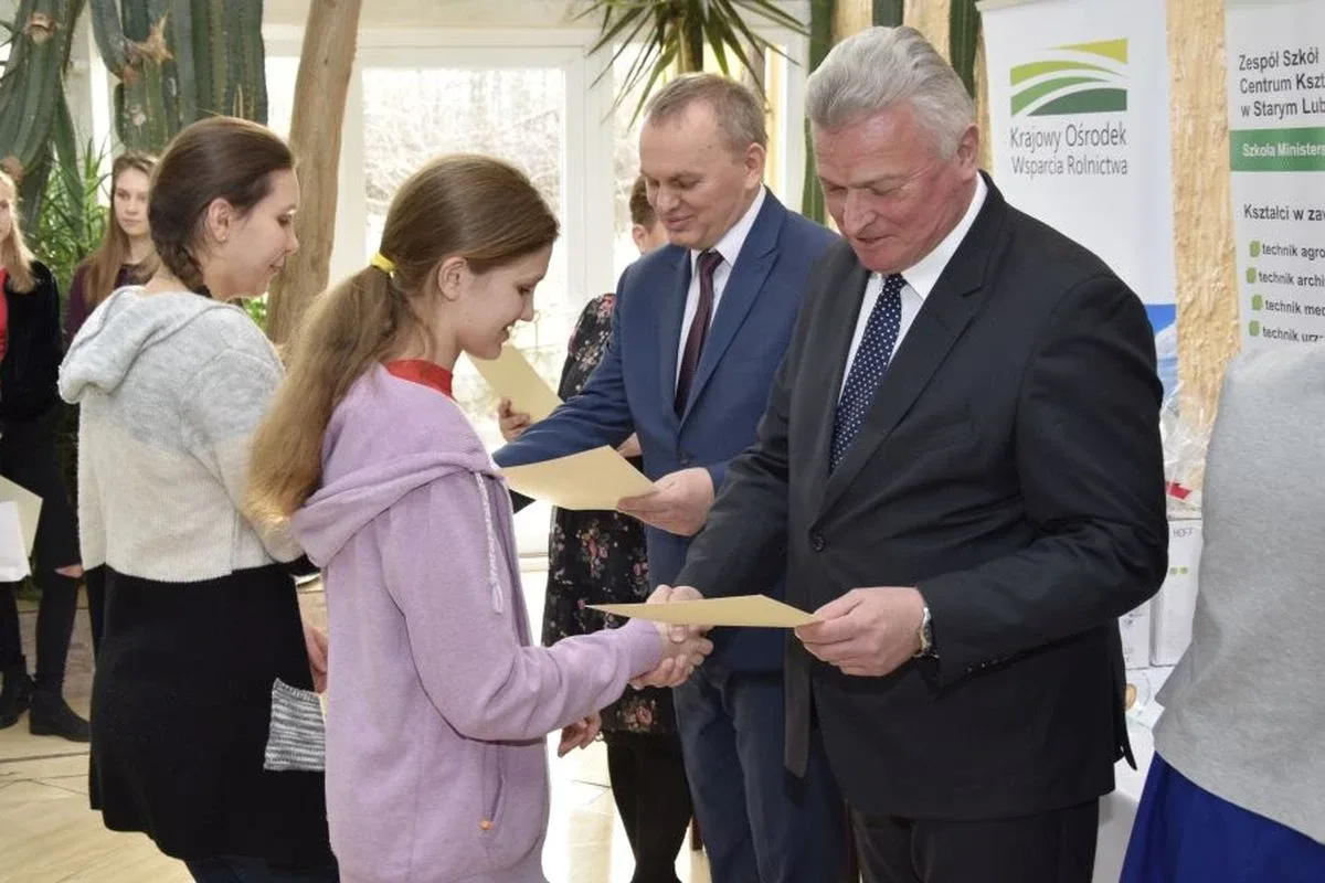 Konkurs kulinarny w lubiejewskim ZS CKR (zdjęcia)