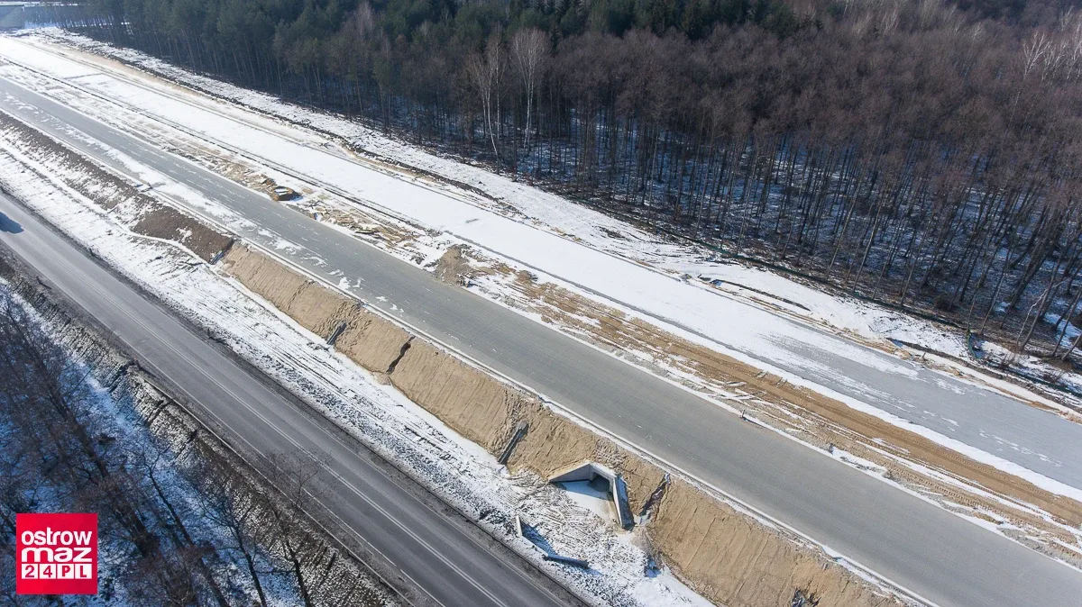 Rozbudowa S8 coraz bliżej końca (zdjęcia lotnicze, wideo)
