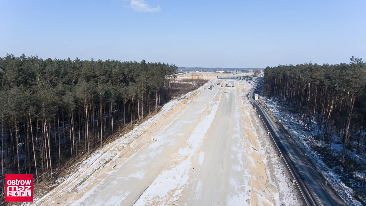 Rozbudowa S8 coraz bliżej końca (zdjęcia lotnicze, wideo)