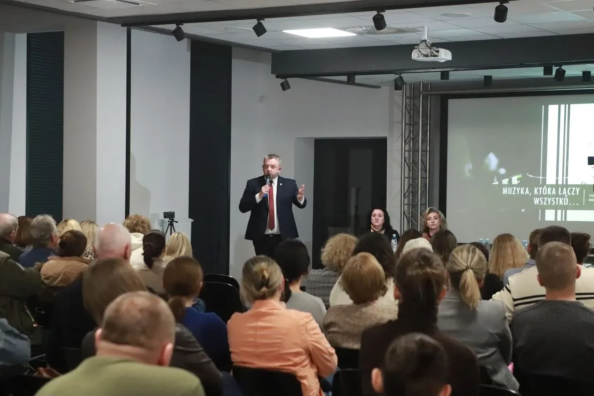 Joanna Jabłczyńska w obronie szkoły muzycznej. Emocjonalna debata o przyszłości placówki (zdjęcia)