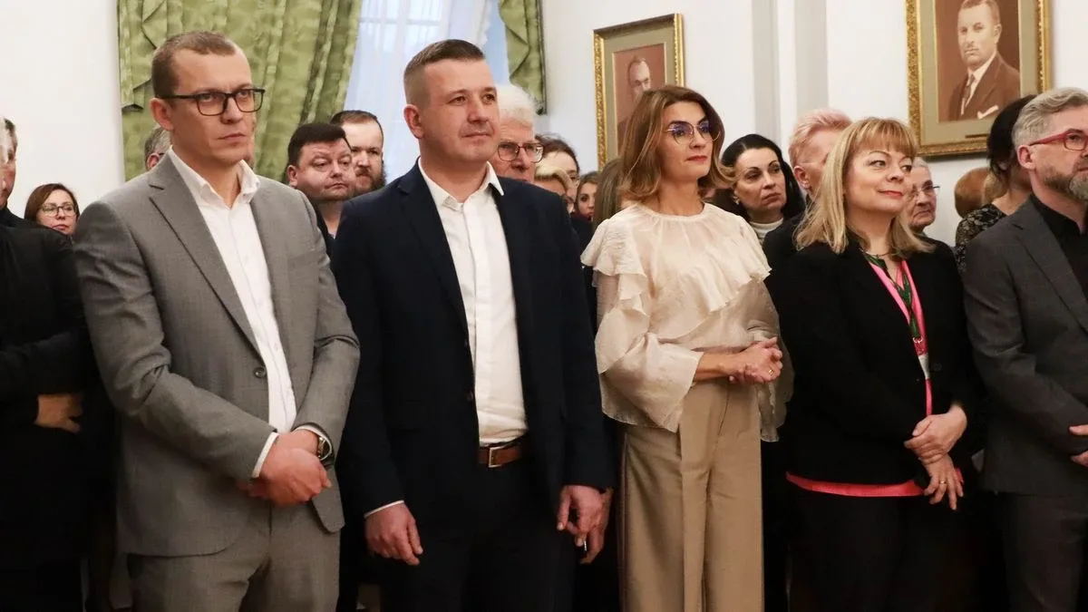 Świąteczne spotkanie w ostrowskim ratuszu (zdjęcia, wideo)