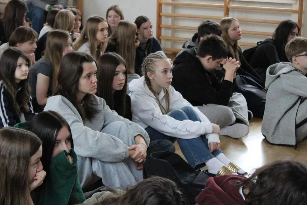 Młodzież poznaje samorząd krok po kroku – tym razem głos należał do rówieśników (zdjęcia)