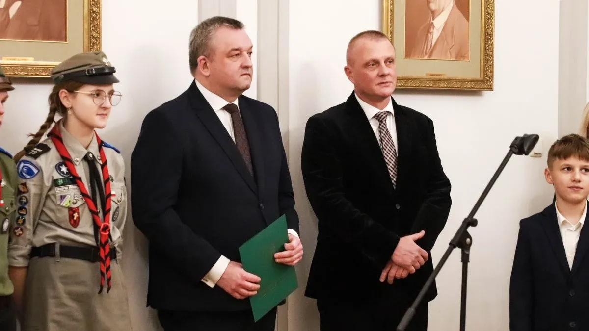 Świąteczne spotkanie w ostrowskim ratuszu (zdjęcia, wideo)
