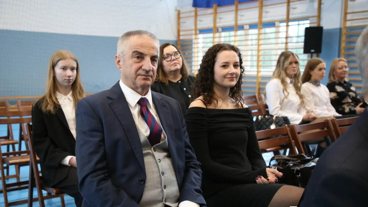 Najlepsi z najlepszych ze stypendiami premiera. Wręczono je uczniom z regionu (zdjęcia, wideo)