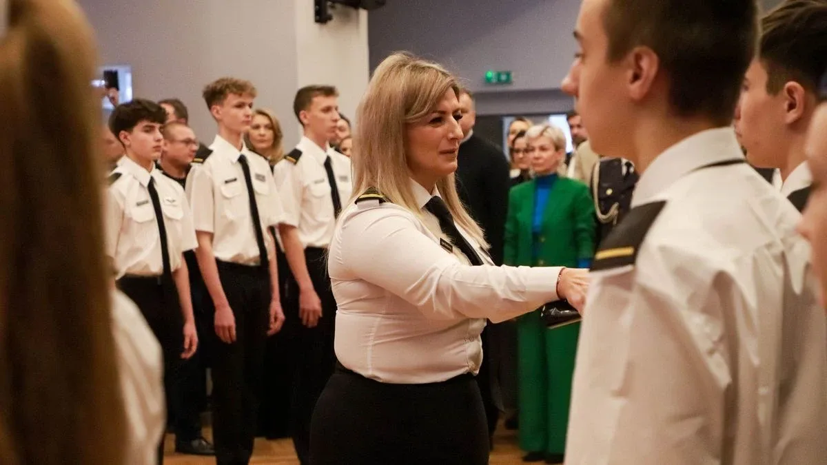 Uroczyste pasowanie uczniów i podpisanie ważnego porozumienia. Historyczny dzień w CSL Technikum Lotniczym w Nagoszewie (zdjęcia)
