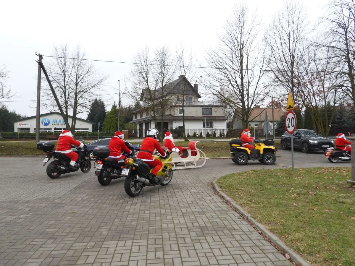 Motomikołaje w Ostrowi Mazowieckiej. Świąteczna akcja KM STAJNIA