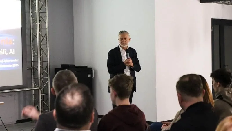 Prof. Andrzej Zybertowicz o sztucznej inteligencji w Ostrowi Mazowieckiej (zdjęcia, wideo)