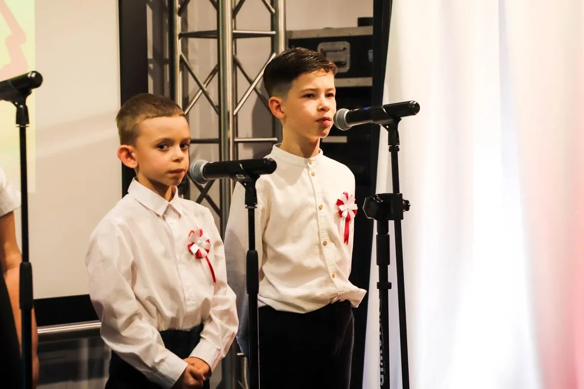 Koncert Galowy zakończył "Tydzień dla Polski". Nagrody, emocje i patriotyczna atmosfera w Starej Elektrowni (zdjęcia, wideo)