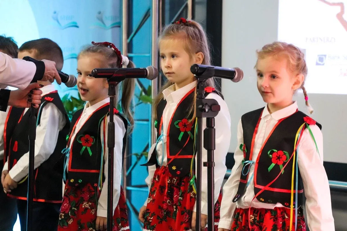 Koncert Galowy zakończył "Tydzień dla Polski". Nagrody, emocje i patriotyczna atmosfera w Starej Elektrowni (zdjęcia, wideo)