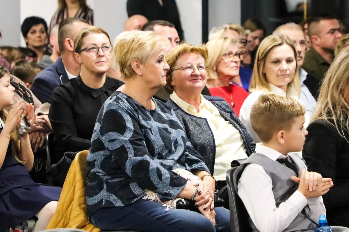 Koncert Galowy zakończył "Tydzień dla Polski". Nagrody, emocje i patriotyczna atmosfera w Starej Elektrowni (zdjęcia, wideo)