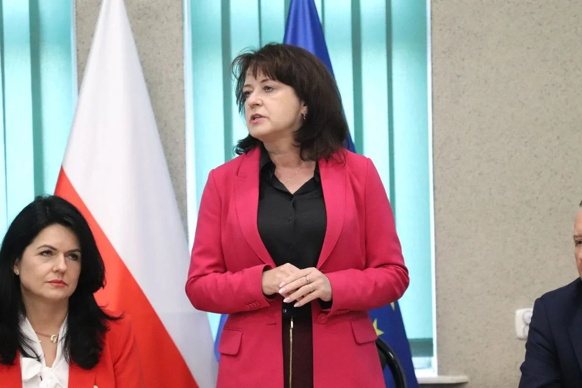 Unijne wsparcie dla gmin Brok i Ostrów Mazowiecka na modernizację sieci wodociągowej (zdjęcia)