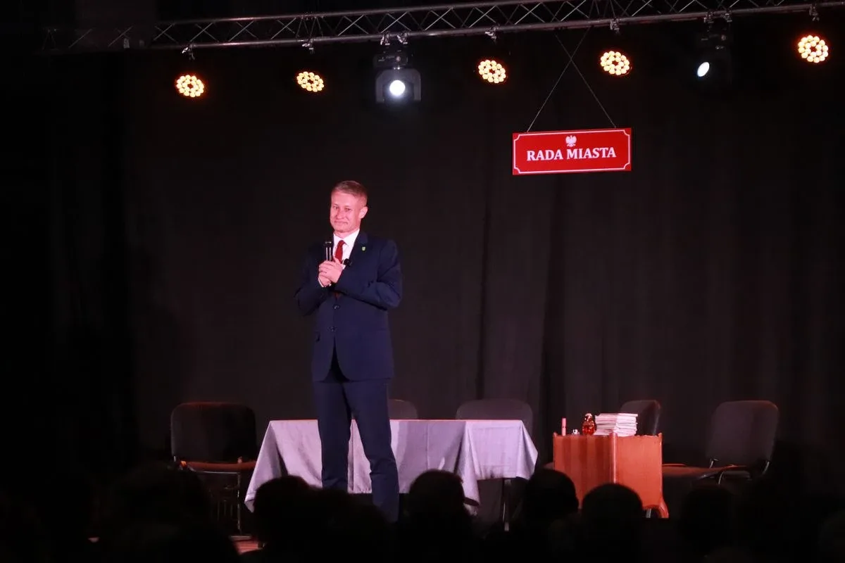"Ptak" wzbił się w powietrze! Wspaniała premiera i energia na najwyższym poziomie (zdjęcia, wideo)