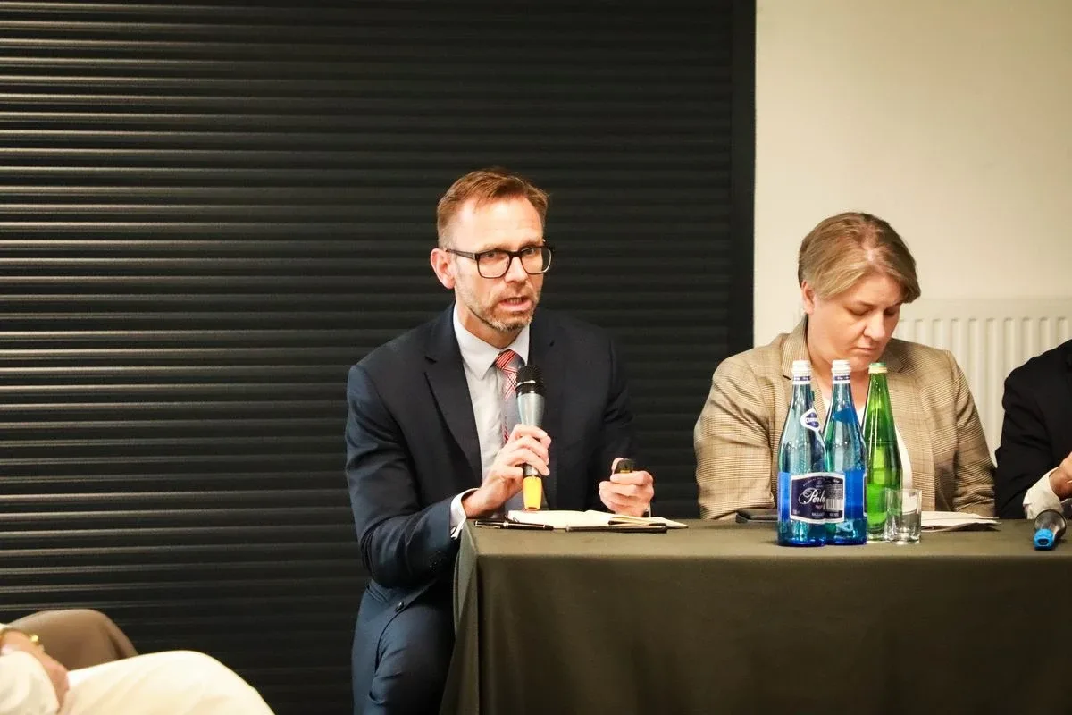 Minister Katarzyna Pełczyńska-Nałęcz w Ostrowi Mazowieckiej. Podwojenie środków na wodociągi i cyberbony dla samorządów (zdjęcia)
