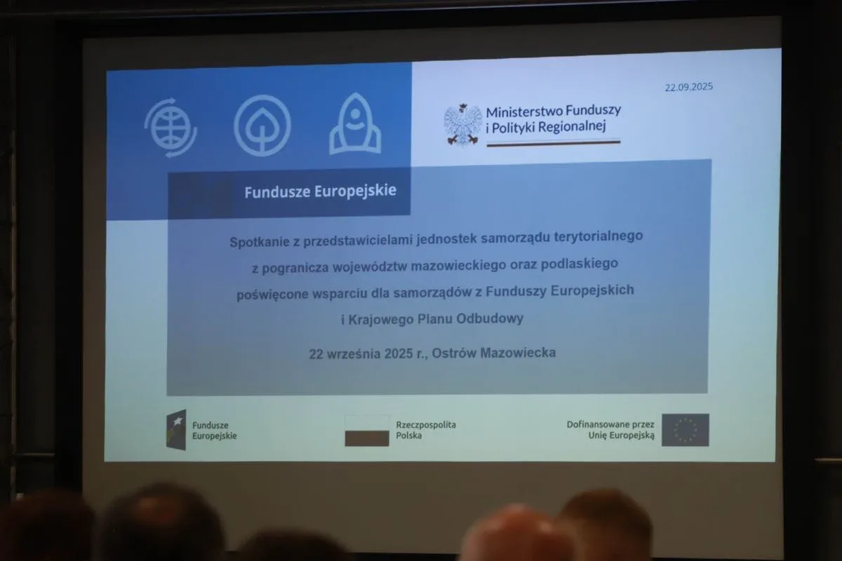 Minister Katarzyna Pełczyńska-Nałęcz w Ostrowi Mazowieckiej. Podwojenie środków na wodociągi i cyberbony dla samorządów (zdjęcia)