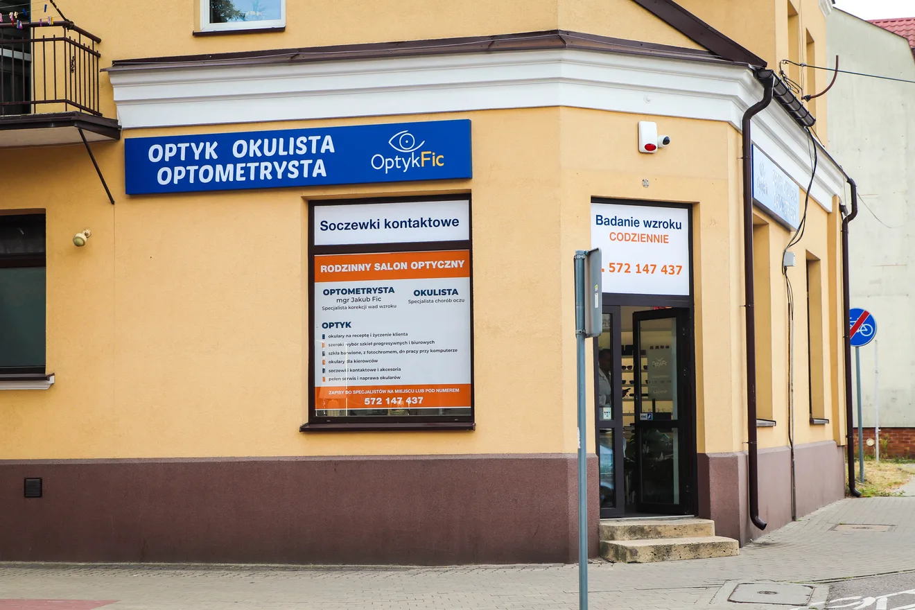 Profesjonalna opieka dla Twojego wzroku. Optyk Fic w Ostrowi Mazowieckiej (zdjęcia)