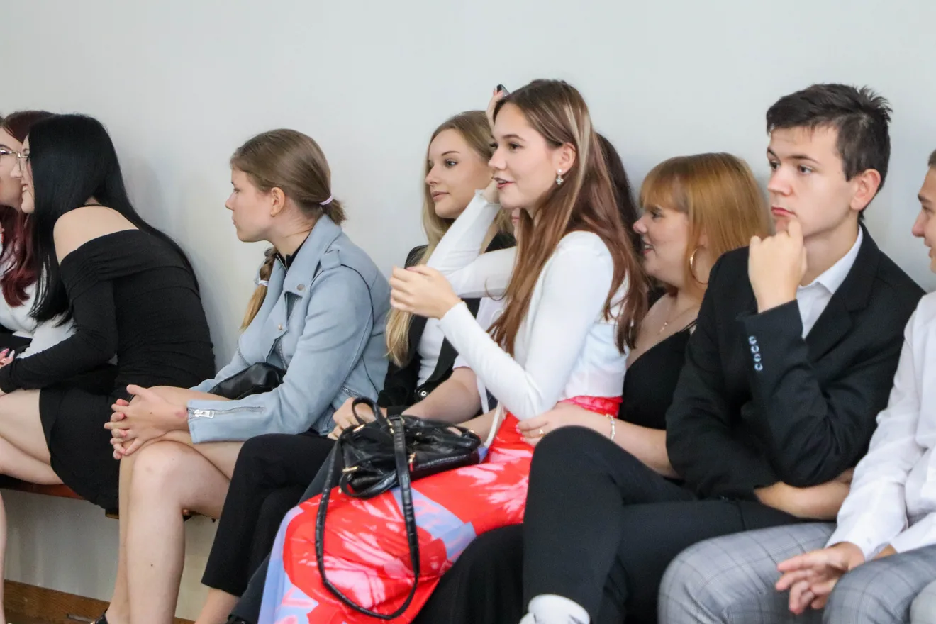 Uroczyste rozpoczęcie roku szkolnego w szkołach! Zobacz, jak wyglądał pierwszy dzień w "Rubinku" (zdjęcia)