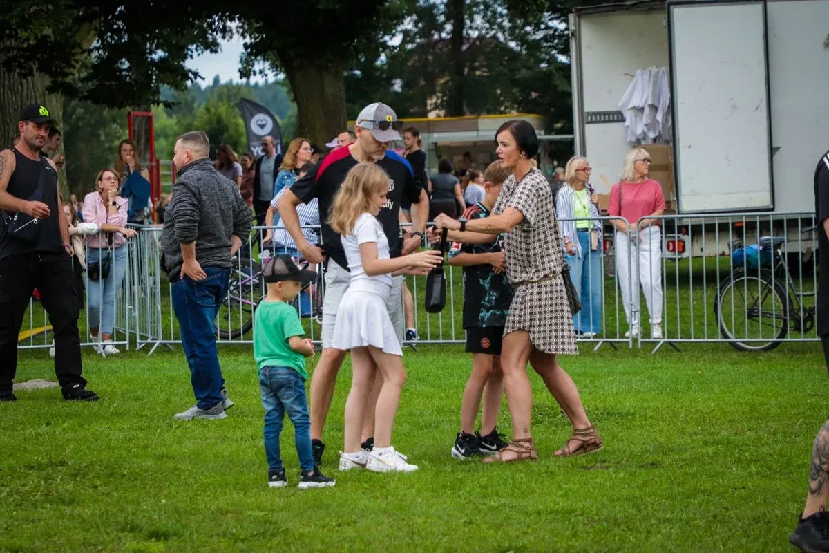 MAZOpiknik 2025 za nami. Rodzinne święto pełne atrakcji i dobrej muzyki (zdjęcia)