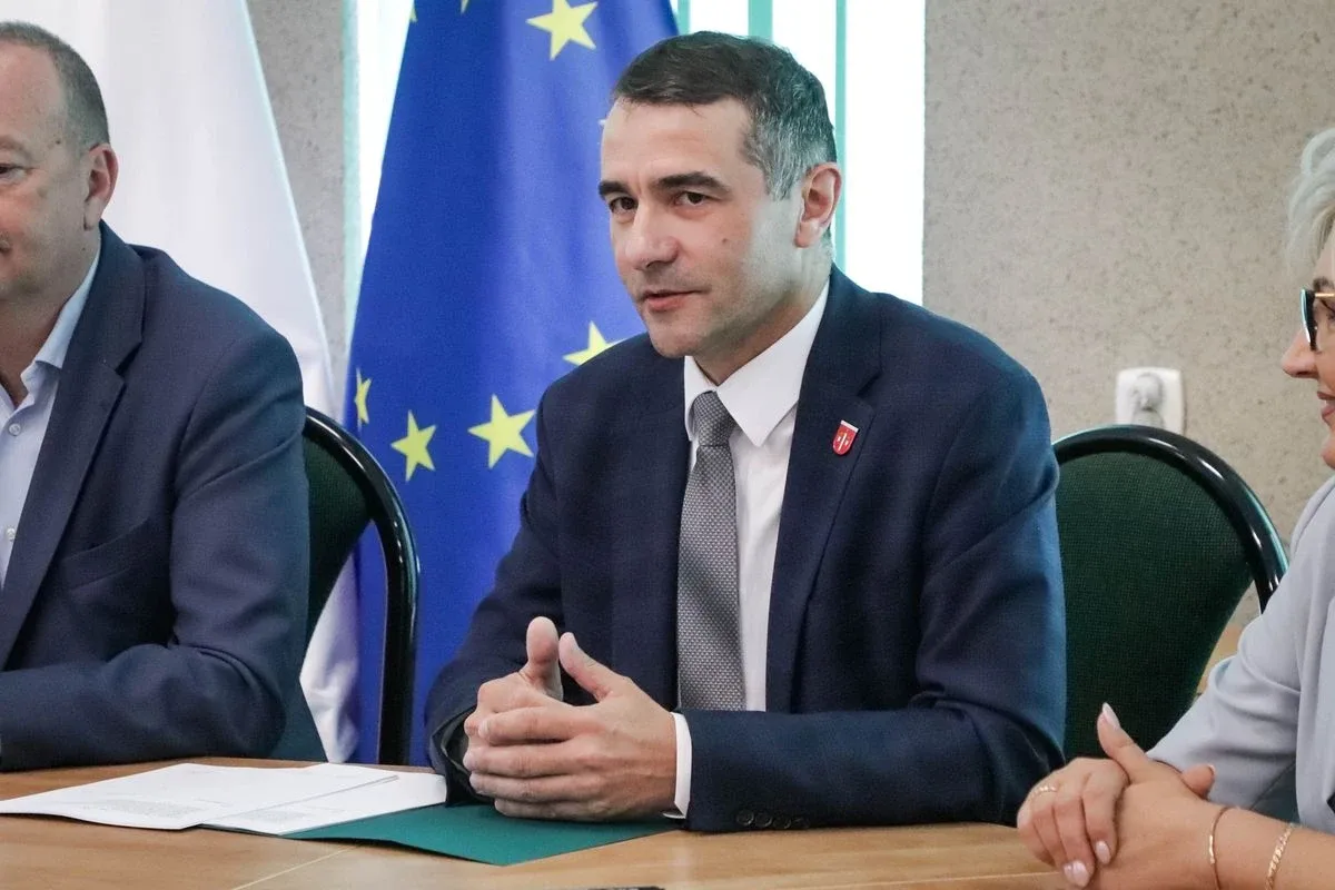 Miliony z Unii na lokalne inwestycje. Ostrów i Brok na liście beneficjentów (zdjęcia)