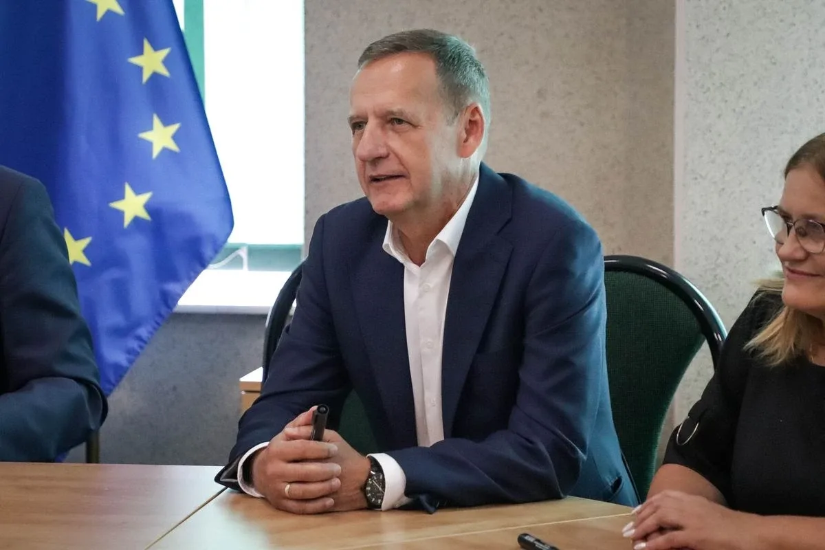 Miliony z Unii na lokalne inwestycje. Ostrów i Brok na liście beneficjentów (zdjęcia)
