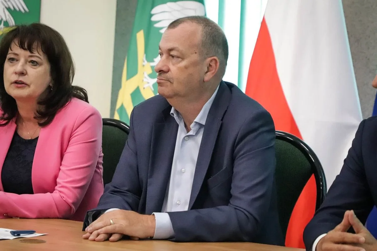 Miliony z Unii na lokalne inwestycje. Ostrów i Brok na liście beneficjentów (zdjęcia)
