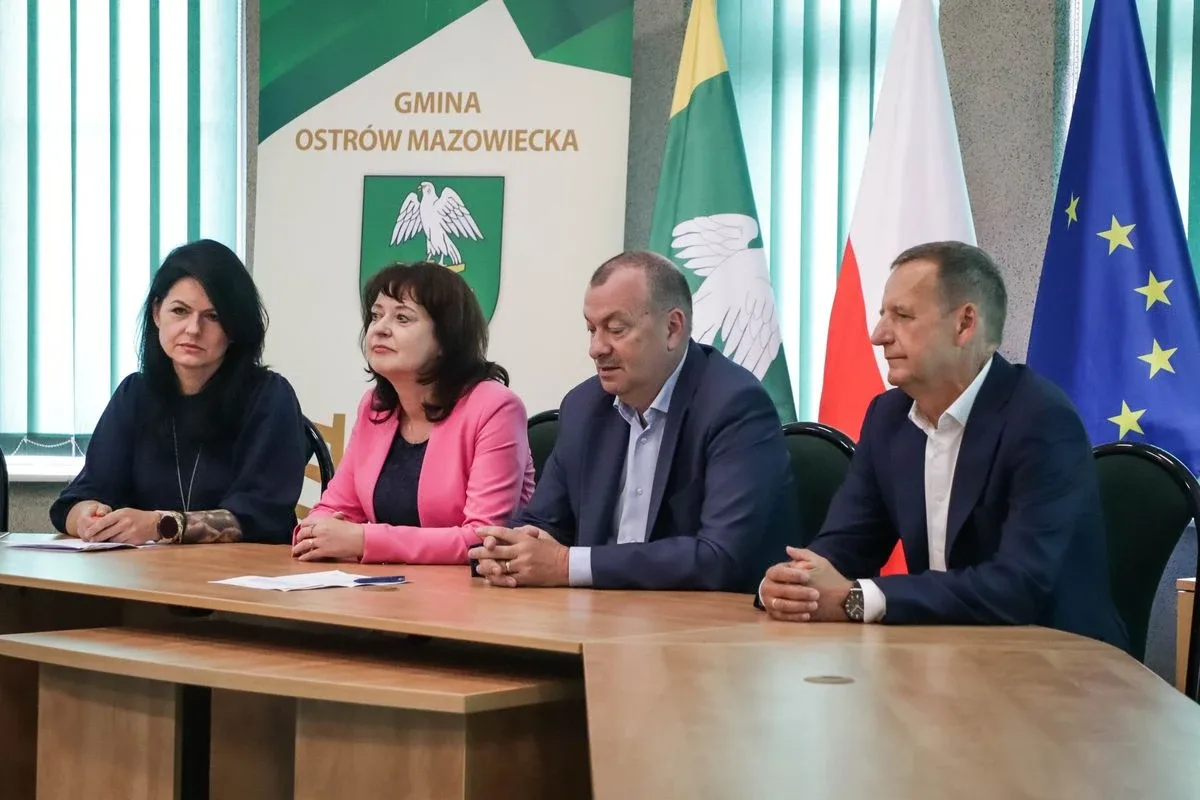 Miliony z Unii na lokalne inwestycje. Ostrów i Brok na liście beneficjentów (zdjęcia)