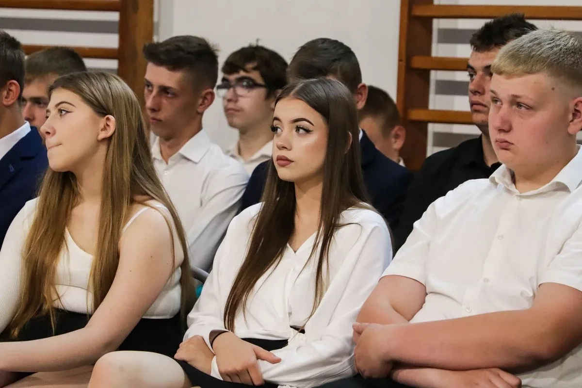 Świadectwa, nagrody i emocje. Uroczyste zakończenie roku w ZSCKR (zdjęcia)
