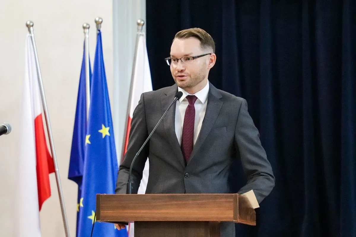 Świadectwa, nagrody i emocje. Uroczyste zakończenie roku w ZSCKR (zdjęcia)
