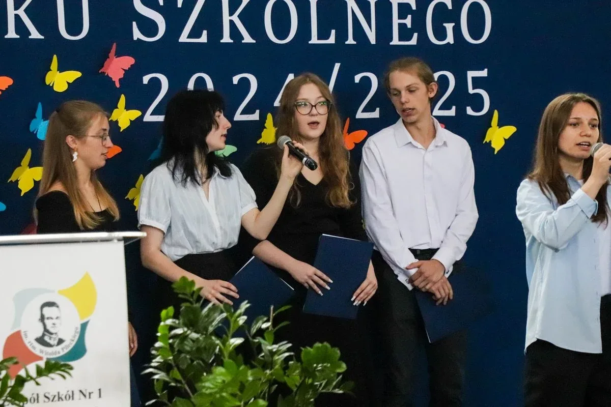 "Rubinek" zakończył rok szkolny. Uczniowie ruszają na wakacje (zdjęcia)