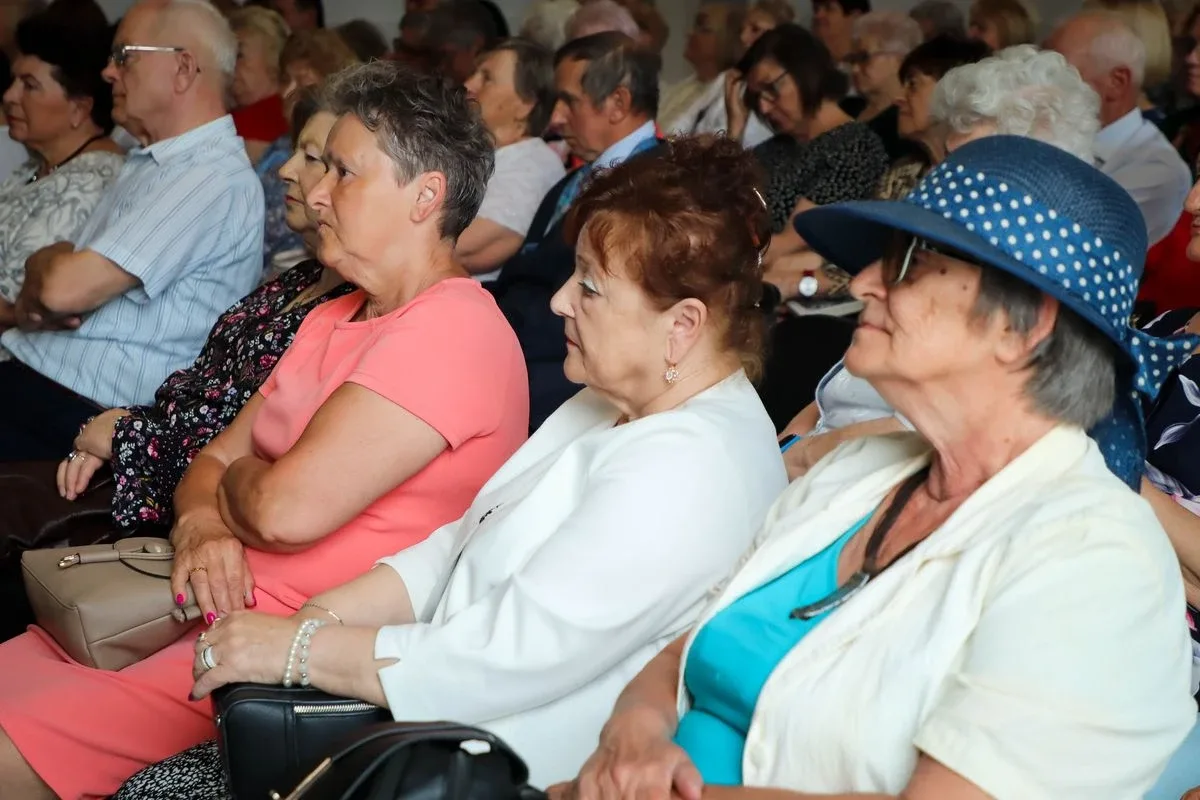 Uroczyste zakończenie roku akademickiego UTW 2024/2025 (zdjęcia)