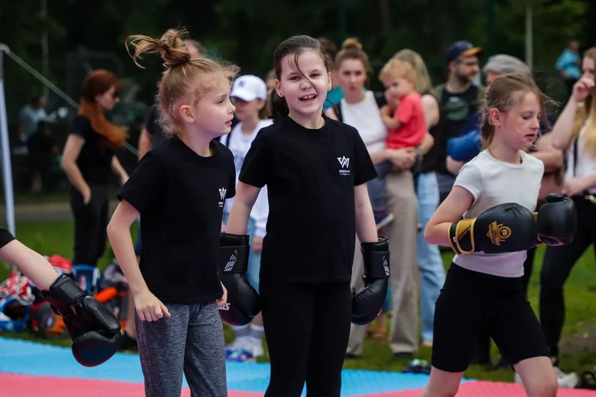 Policyjny piknik z sercem na cześć kobiet w służbie (zdjęcia)