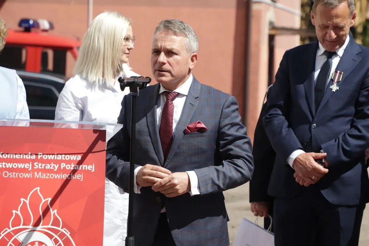 Uroczystość z okazji Powiatowych Obchodów Dnia Strażaka w Ostrowi Mazowieckiej (zdjęcia)