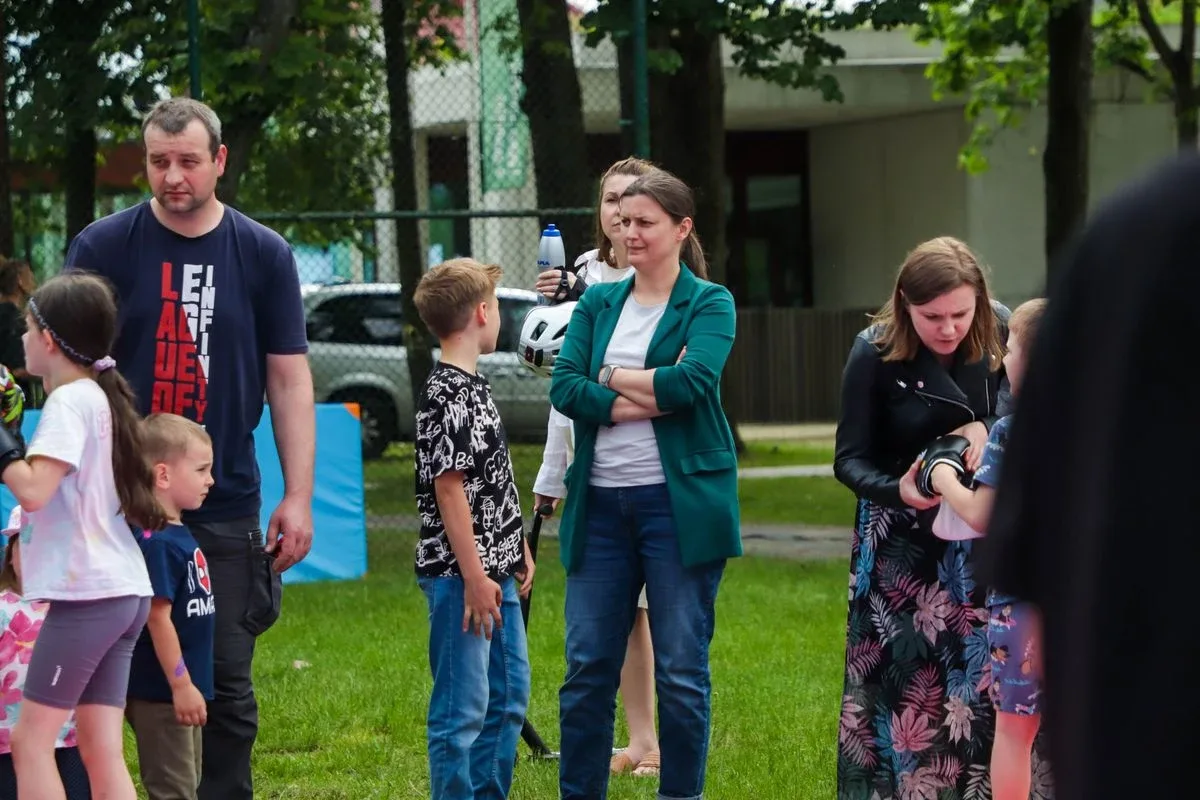Policyjny piknik z sercem na cześć kobiet w służbie (zdjęcia)