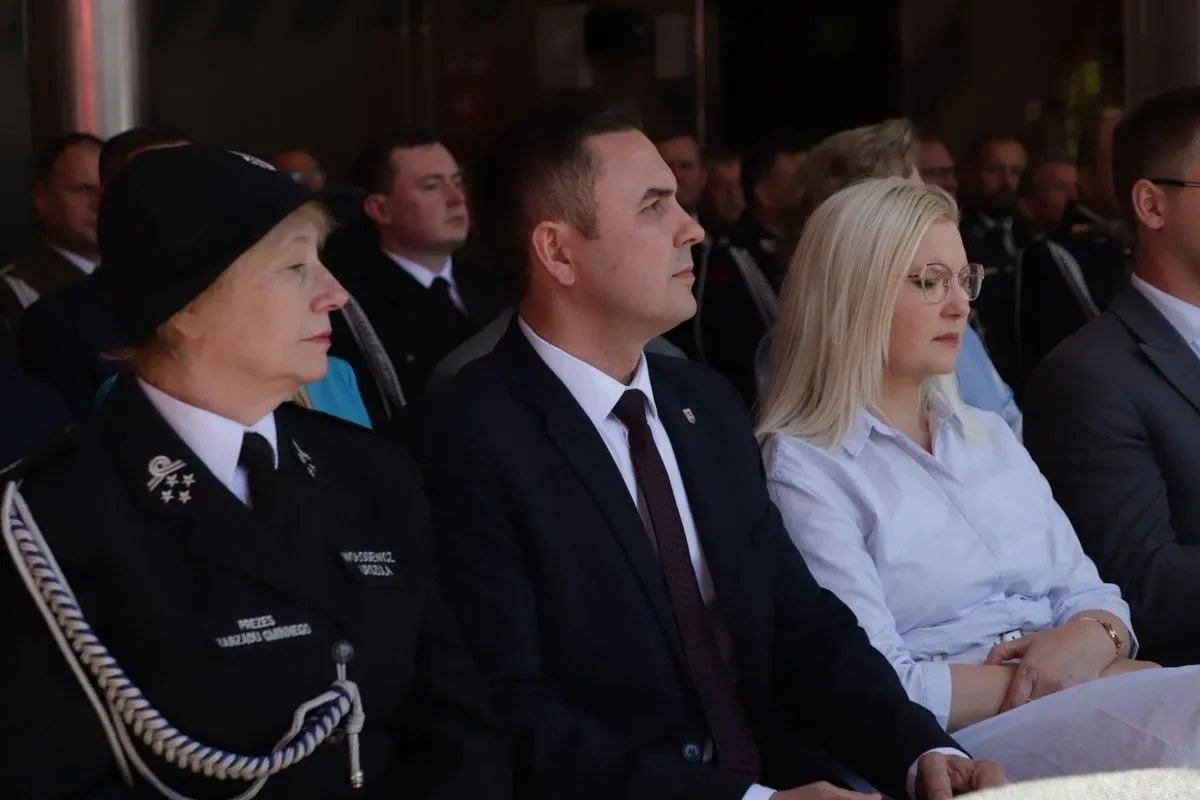 Uroczystość z okazji Powiatowych Obchodów Dnia Strażaka w Ostrowi Mazowieckiej (zdjęcia)