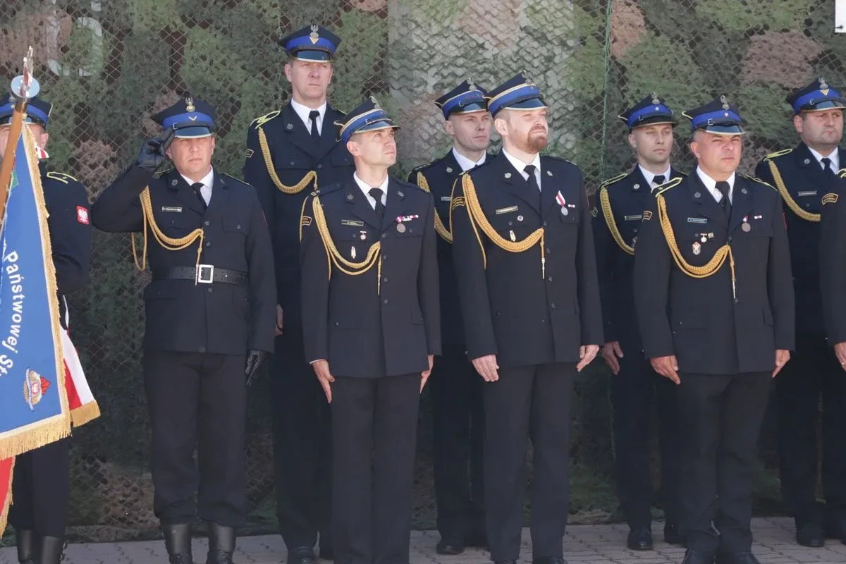 Uroczystość z okazji Powiatowych Obchodów Dnia Strażaka w Ostrowi Mazowieckiej (zdjęcia)