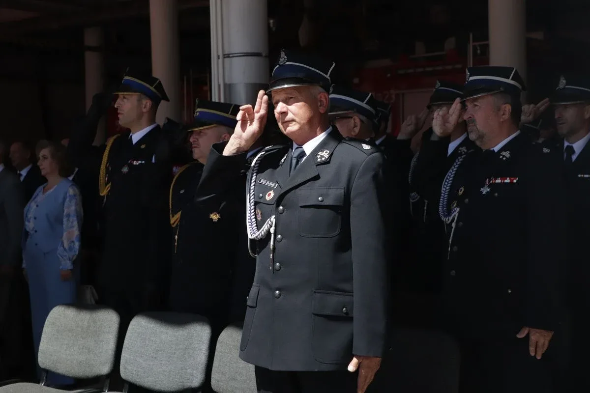 Uroczystość z okazji Powiatowych Obchodów Dnia Strażaka w Ostrowi Mazowieckiej (zdjęcia)