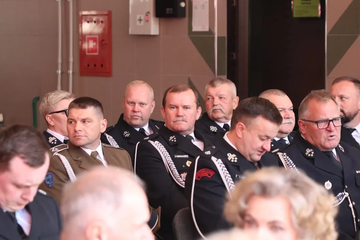 Uroczystość z okazji Powiatowych Obchodów Dnia Strażaka w Ostrowi Mazowieckiej (zdjęcia)