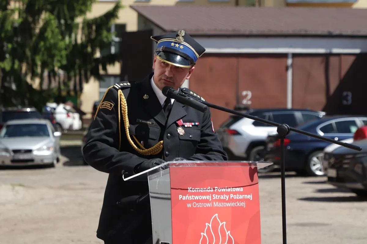 Uroczystość z okazji Powiatowych Obchodów Dnia Strażaka w Ostrowi Mazowieckiej (zdjęcia)