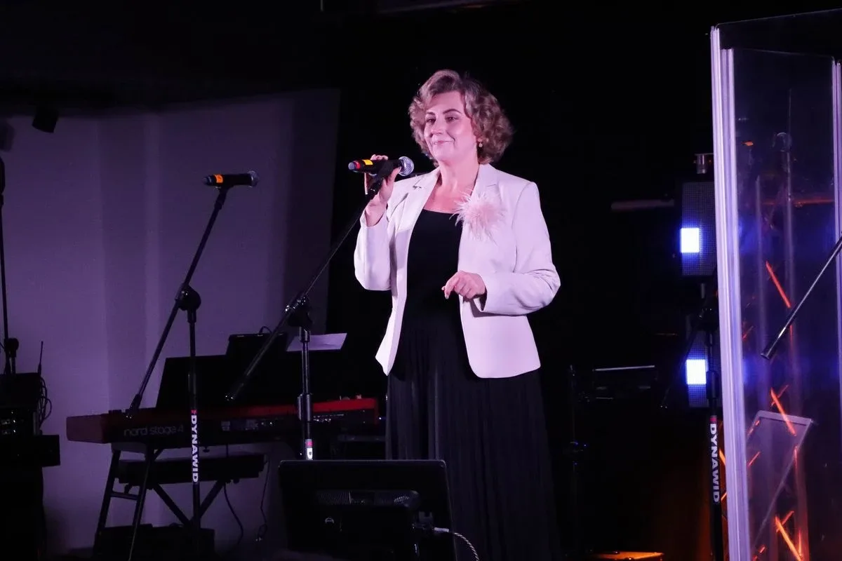 "Za Tobą pójdę jak na bal..." - magiczny wieczór z muzyką Krzysztofa Krawczyka w Starej Elektrowni (zdjęcia, wideo)