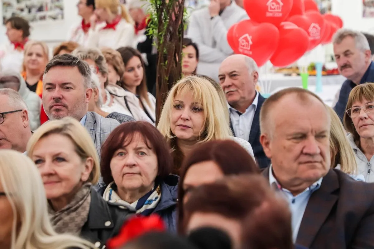 "Dom z Sercem" w Komorowie świętował 10-lecie! Jubileusz pełen wzruszeń, wdzięczności i nadziei (zdjęcia)