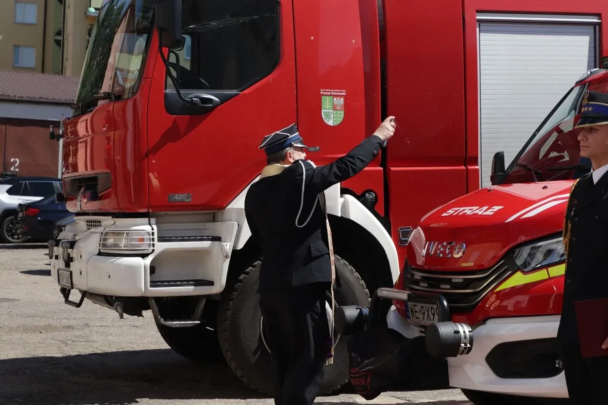 Uroczystość z okazji Powiatowych Obchodów Dnia Strażaka w Ostrowi Mazowieckiej (zdjęcia)