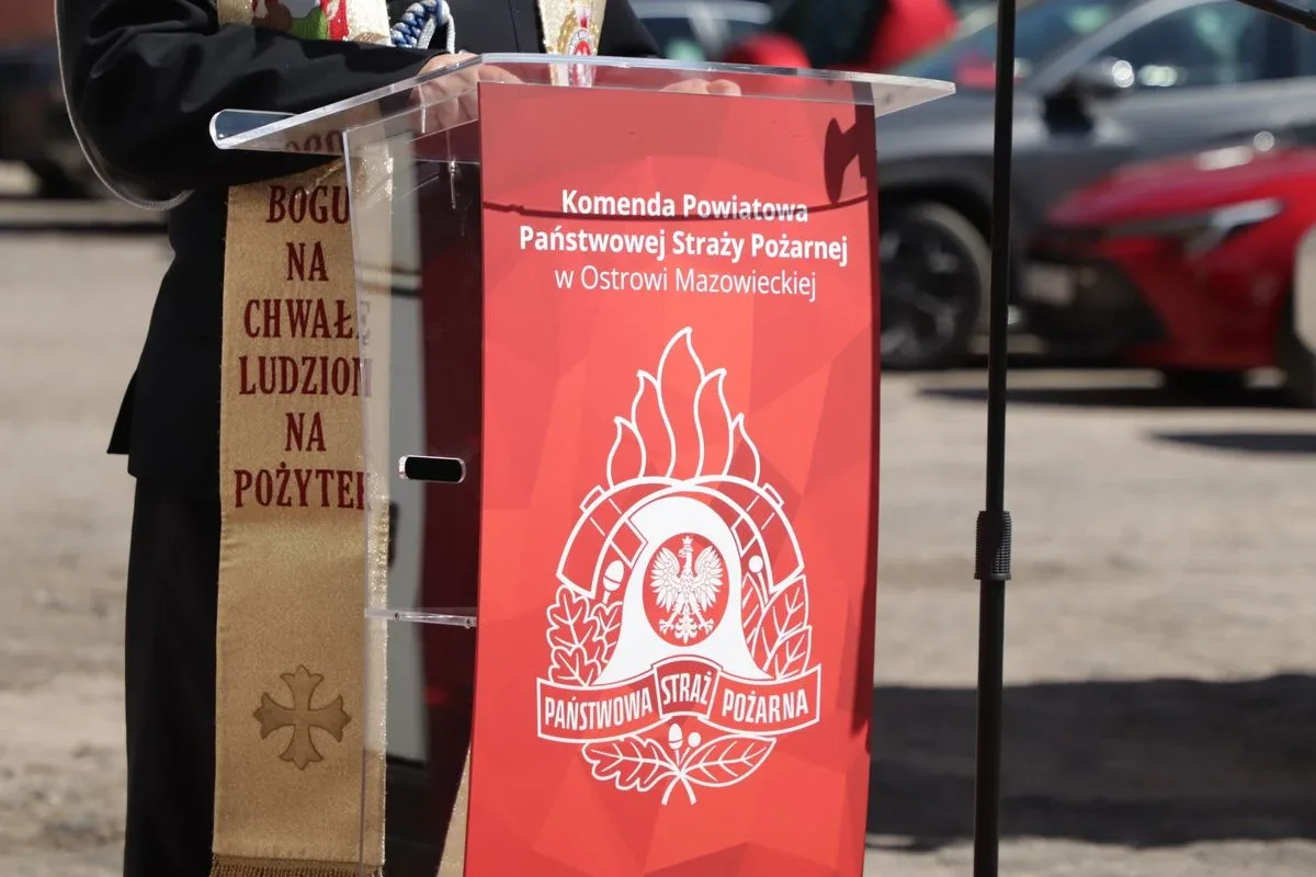 Uroczystość z okazji Powiatowych Obchodów Dnia Strażaka w Ostrowi Mazowieckiej (zdjęcia)