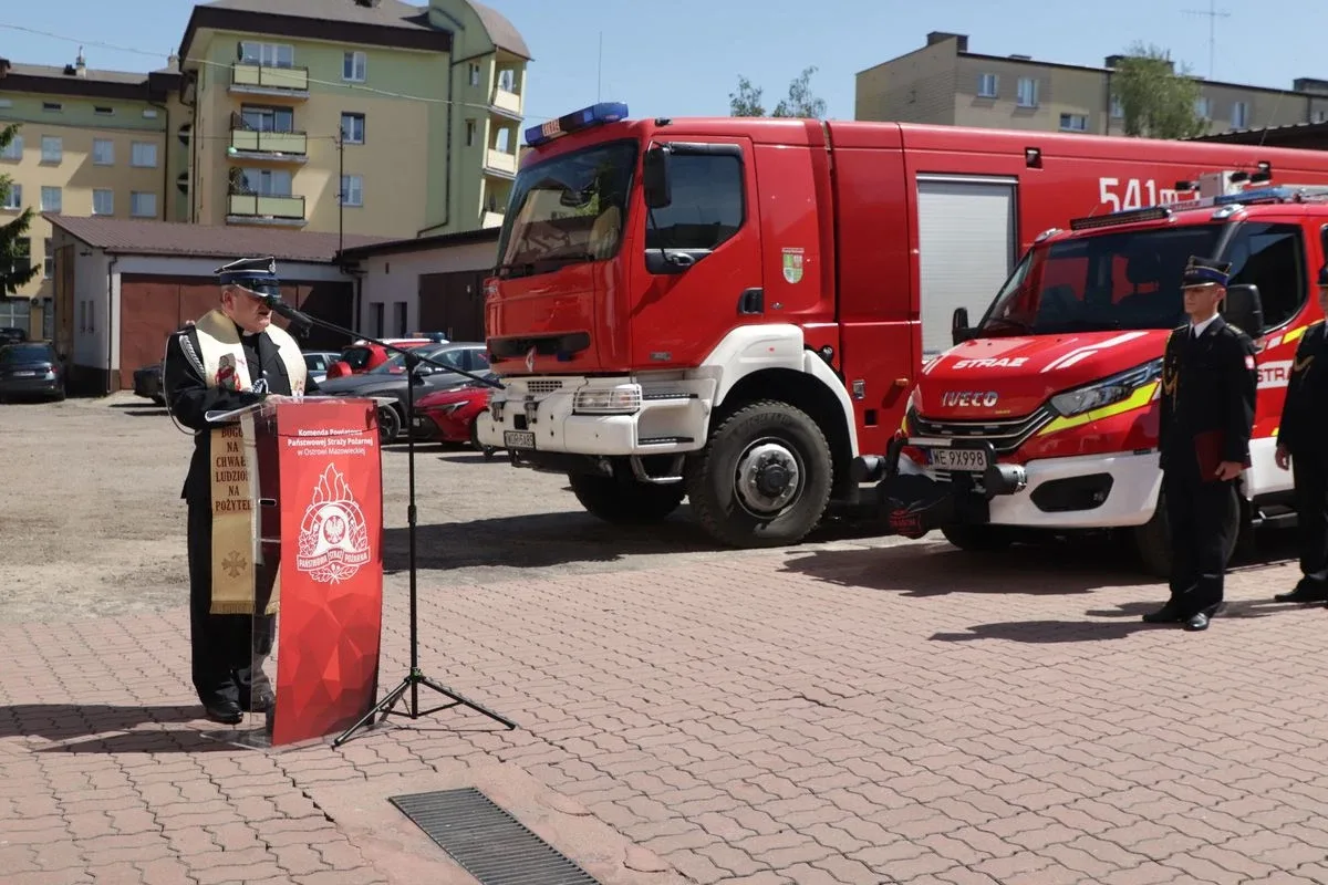 Uroczystość z okazji Powiatowych Obchodów Dnia Strażaka w Ostrowi Mazowieckiej (zdjęcia)