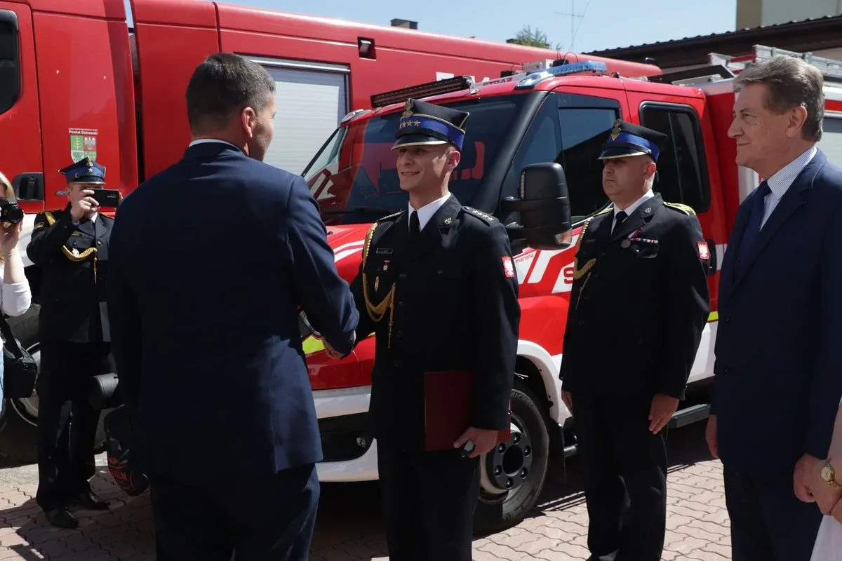 Uroczystość z okazji Powiatowych Obchodów Dnia Strażaka w Ostrowi Mazowieckiej (zdjęcia)