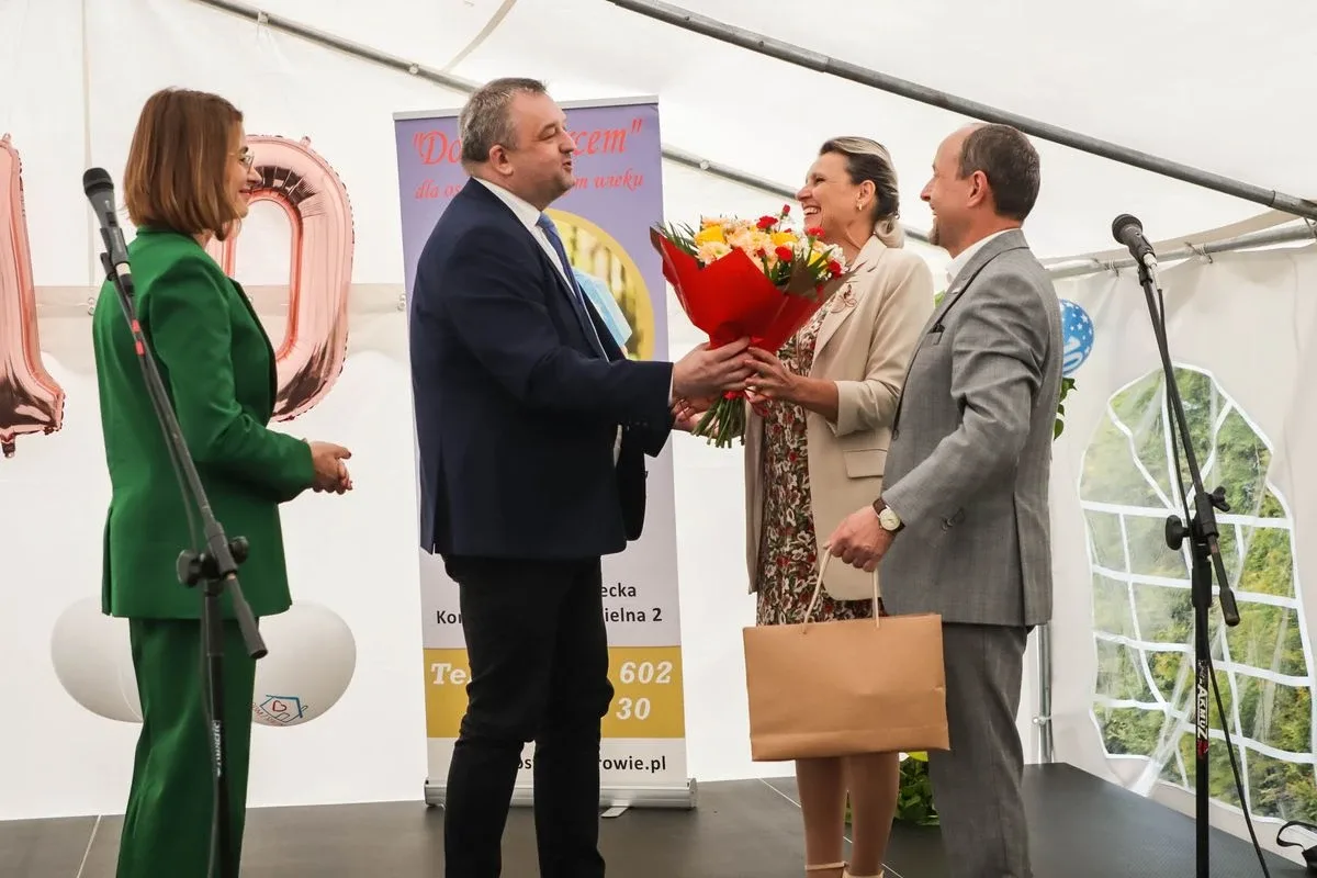 "Dom z Sercem" w Komorowie świętował 10-lecie! Jubileusz pełen wzruszeń, wdzięczności i nadziei (zdjęcia)