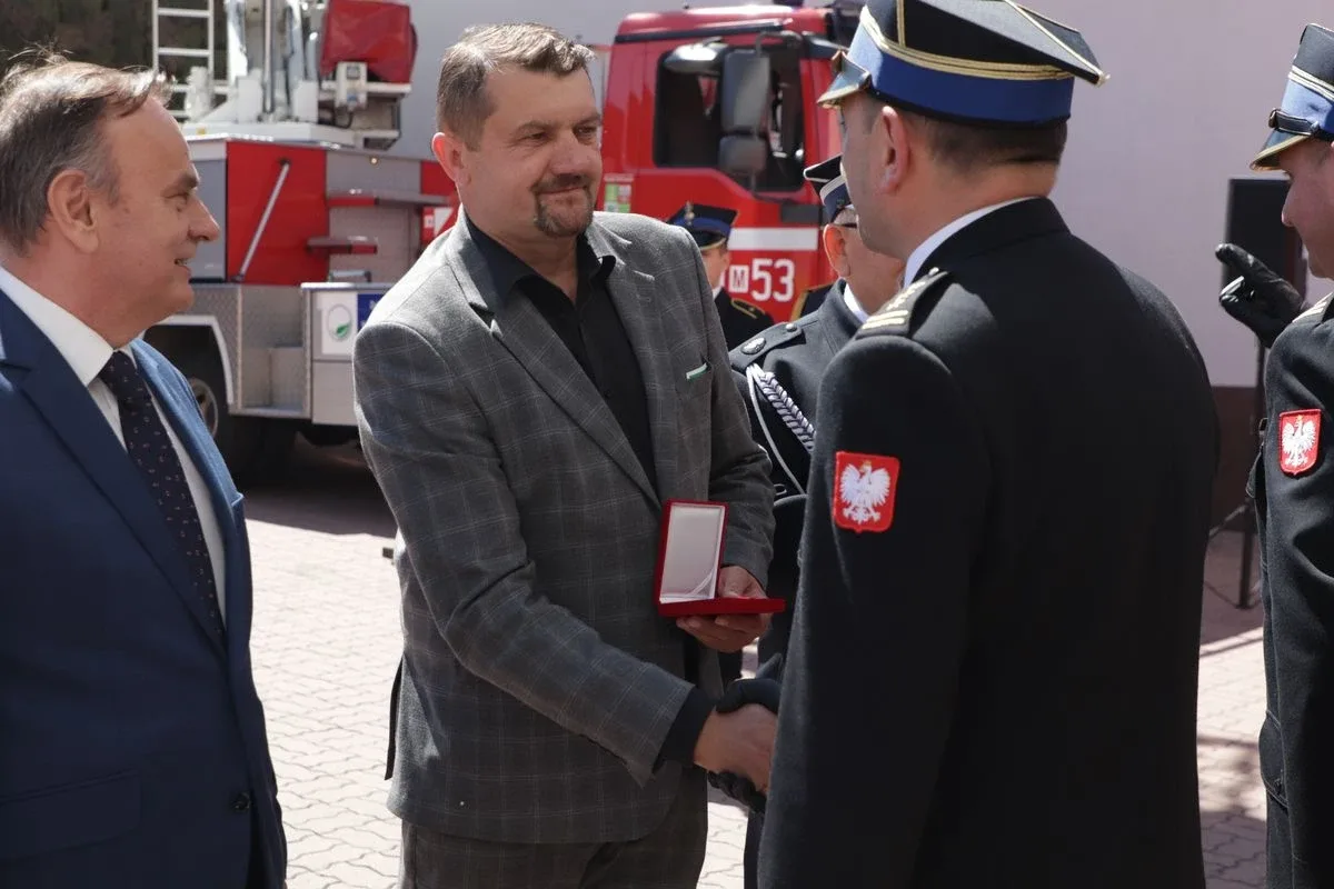 Uroczystość z okazji Powiatowych Obchodów Dnia Strażaka w Ostrowi Mazowieckiej (zdjęcia)